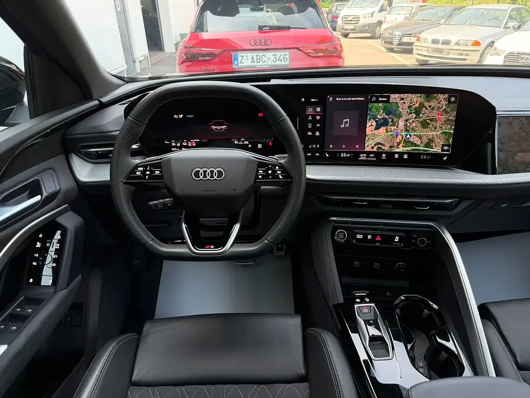 Audi Q5 - Thumbnail 10