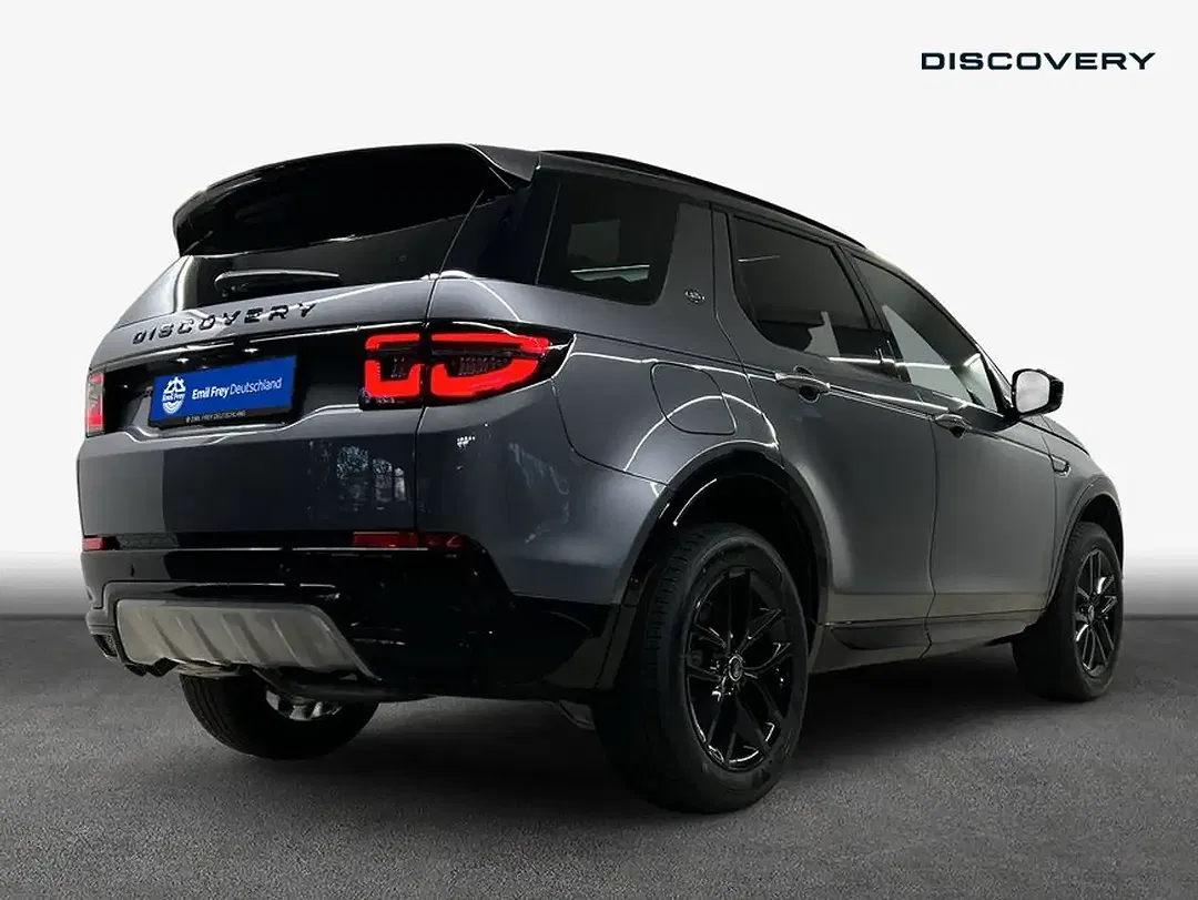Land Rover Discovery Sport - Thumbnail 2