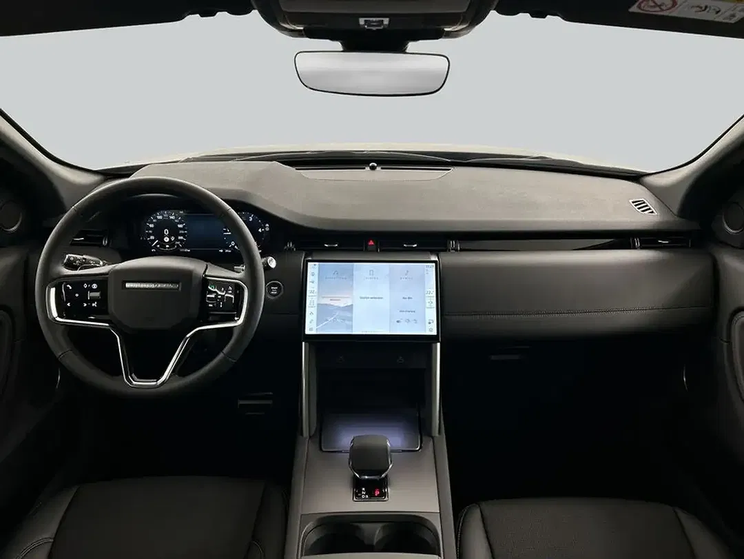 Land Rover Discovery Sport - Thumbnail 4