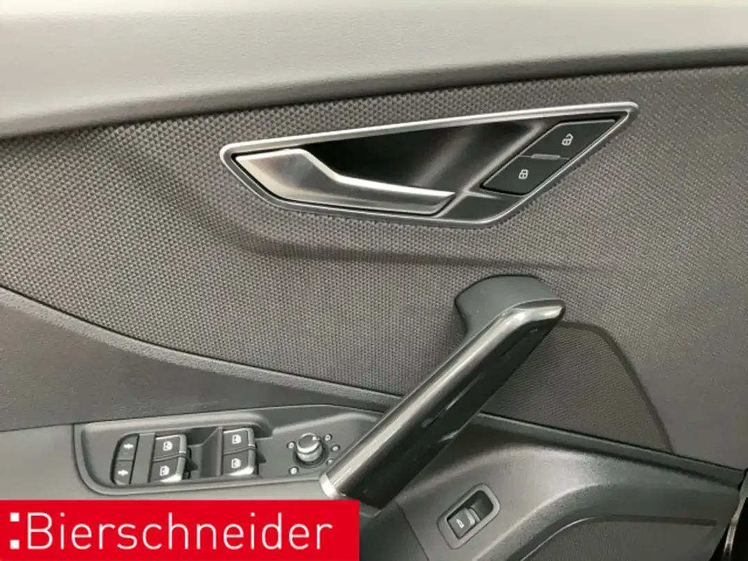 Audi Q2 - Thumbnail 8