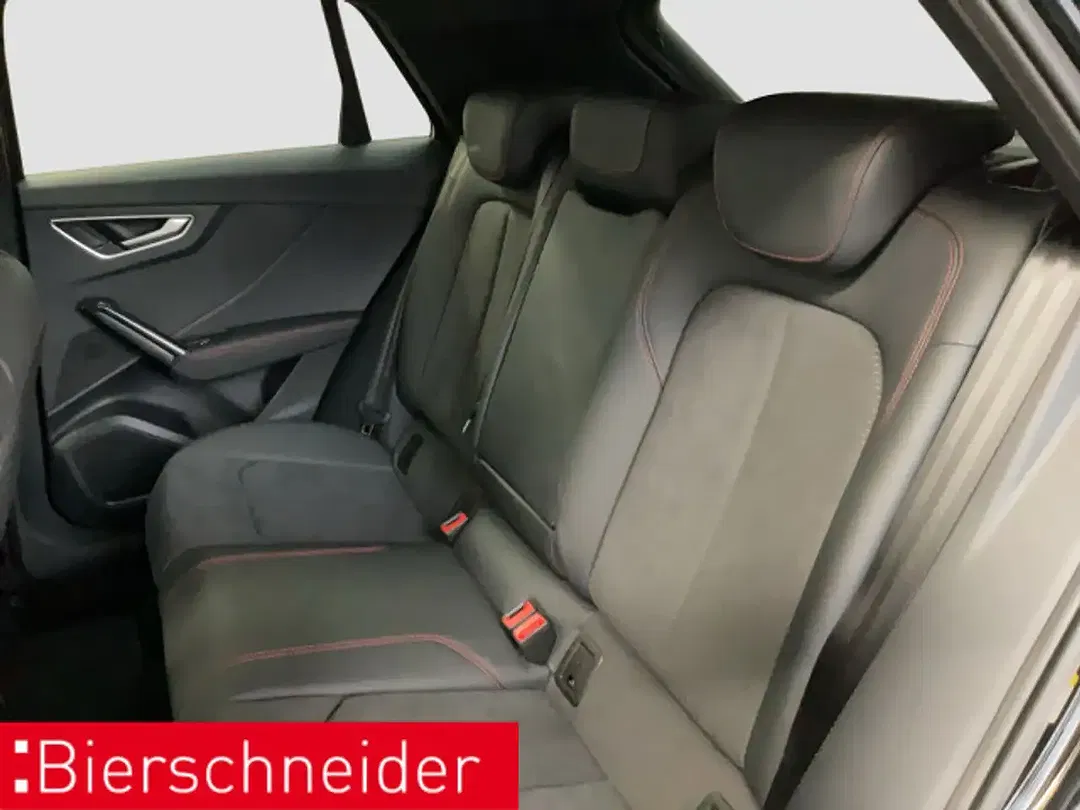 Audi Q2 - Thumbnail 12