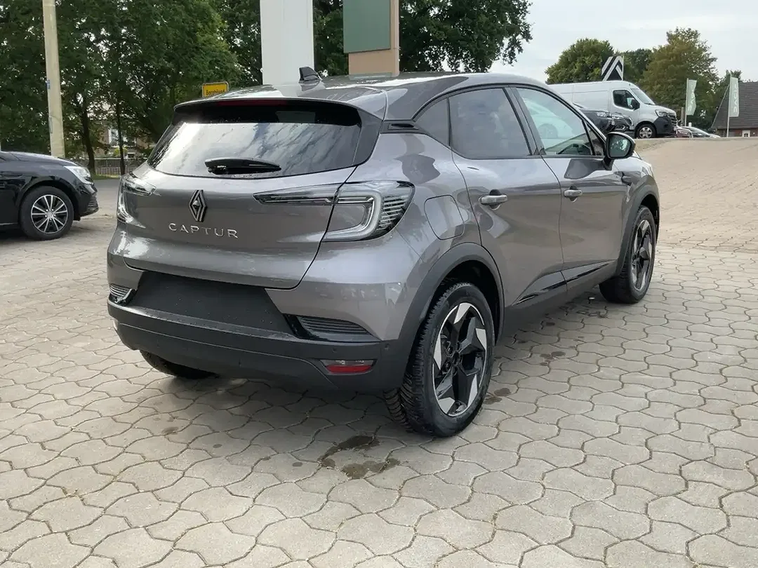 Renault Captur - Thumbnail 4