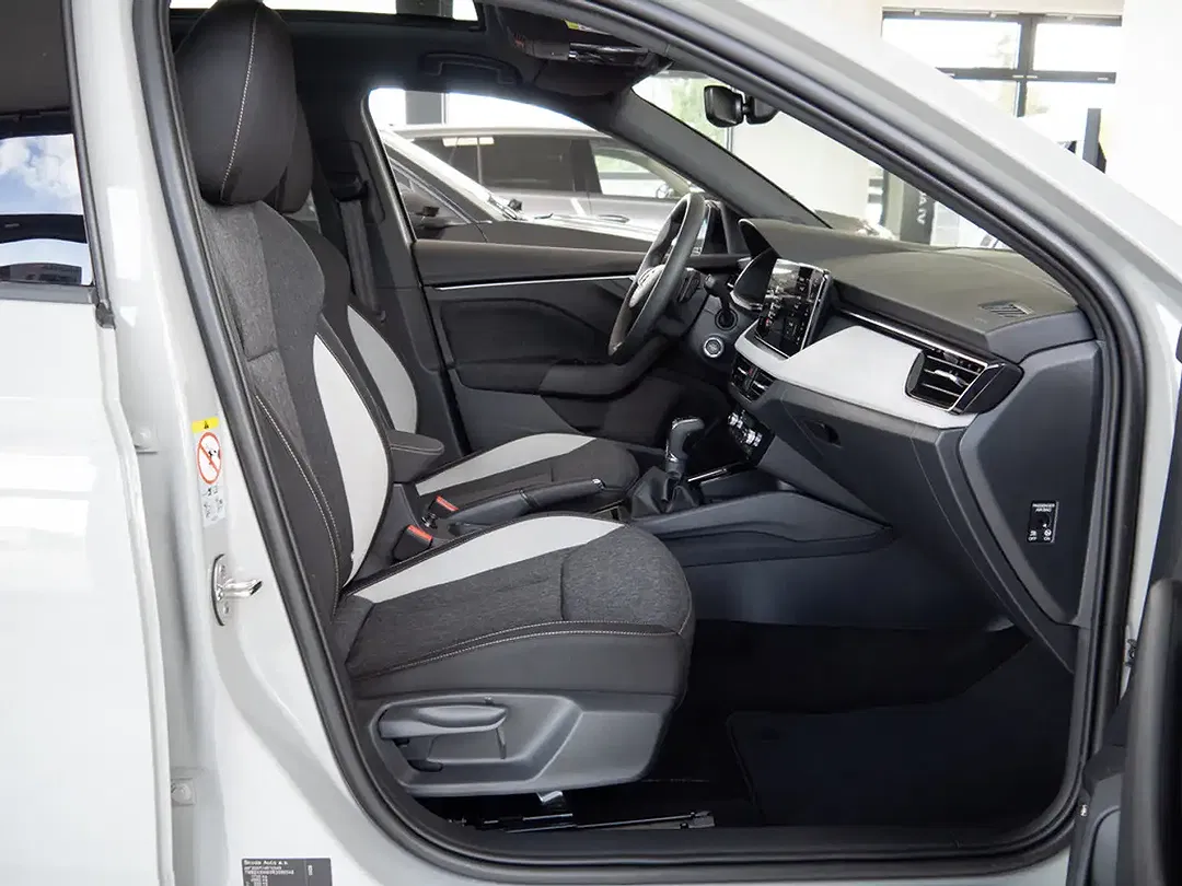 Skoda Scala - Thumbnail 2
