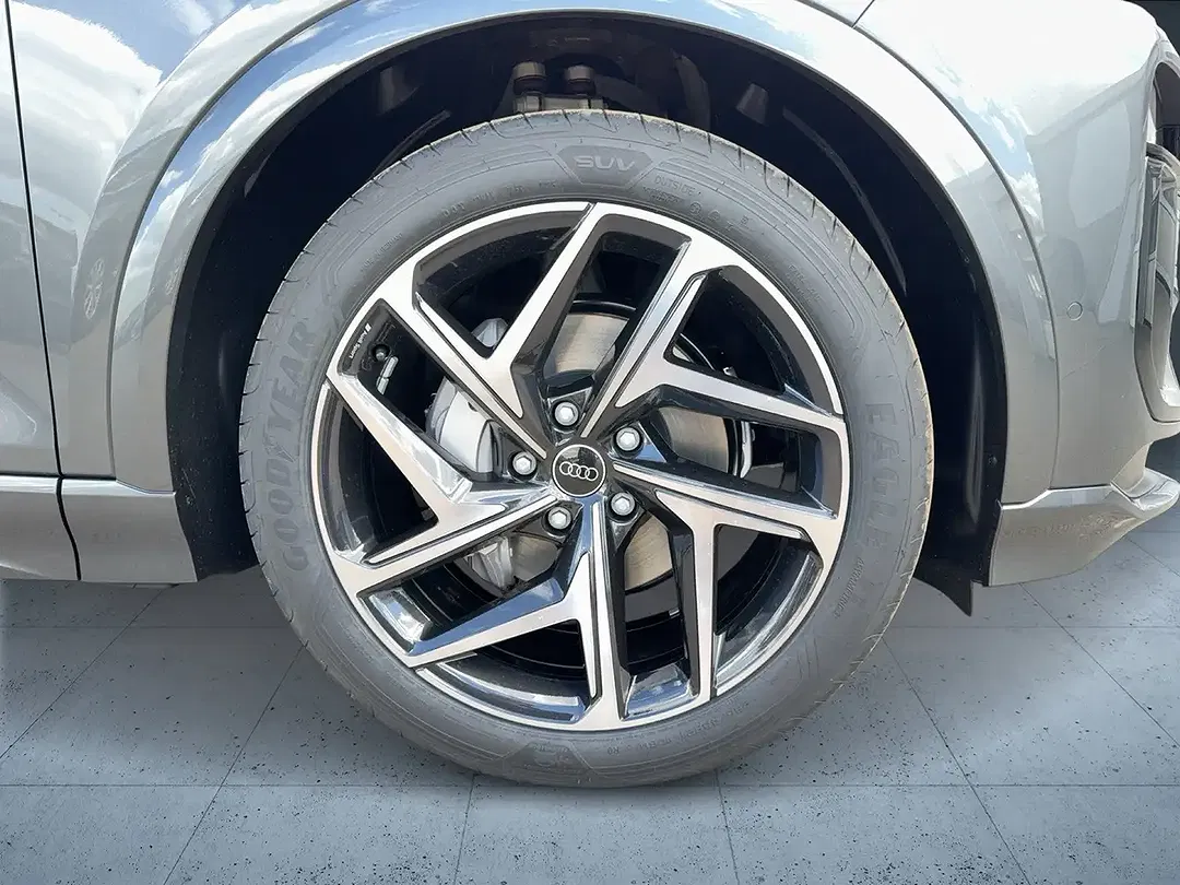 Audi Q6 e-tron - Thumbnail 7