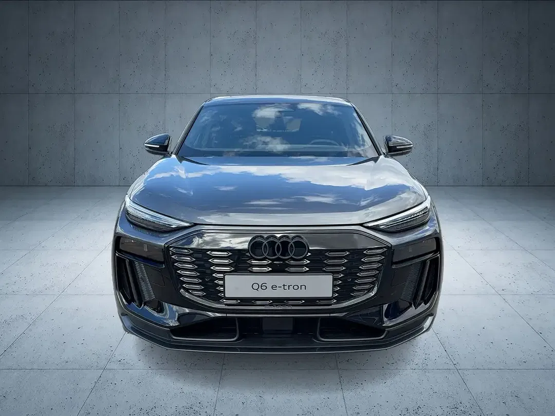 Audi Q6 e-tron - Thumbnail 8