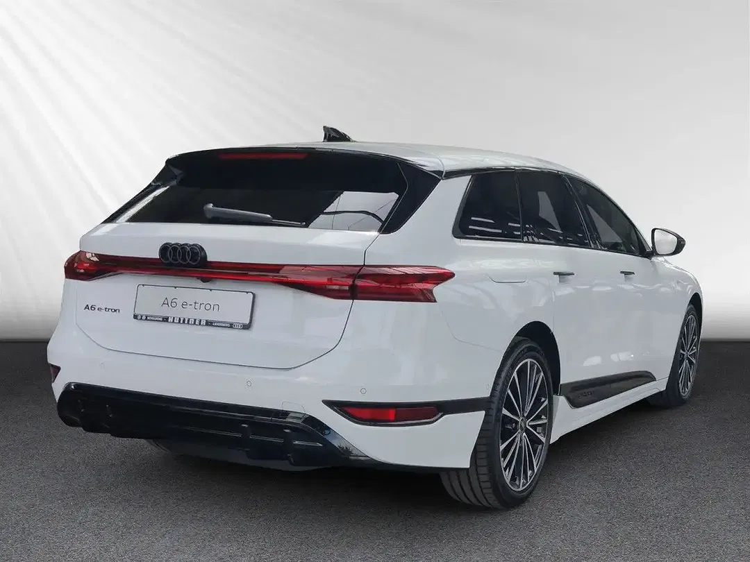 Audi A6 - Thumbnail 3