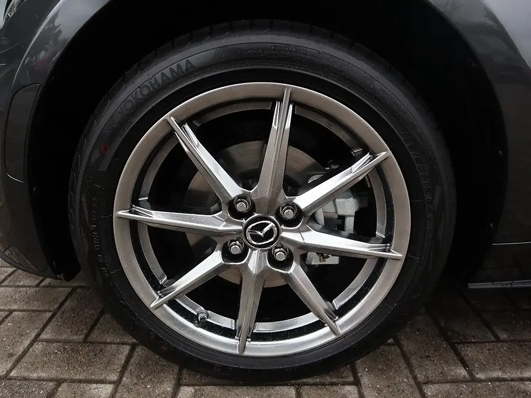 Mazda MX-5 - Thumbnail 5