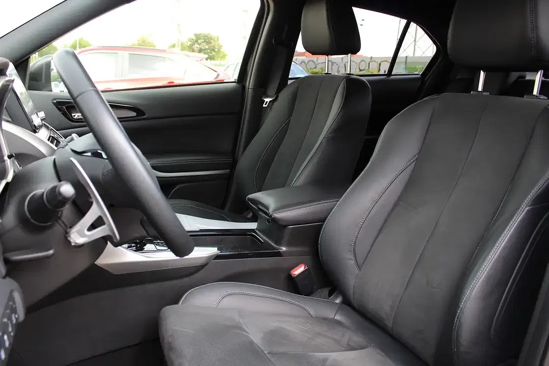 Mitsubishi Eclipse Cross - Thumbnail 10