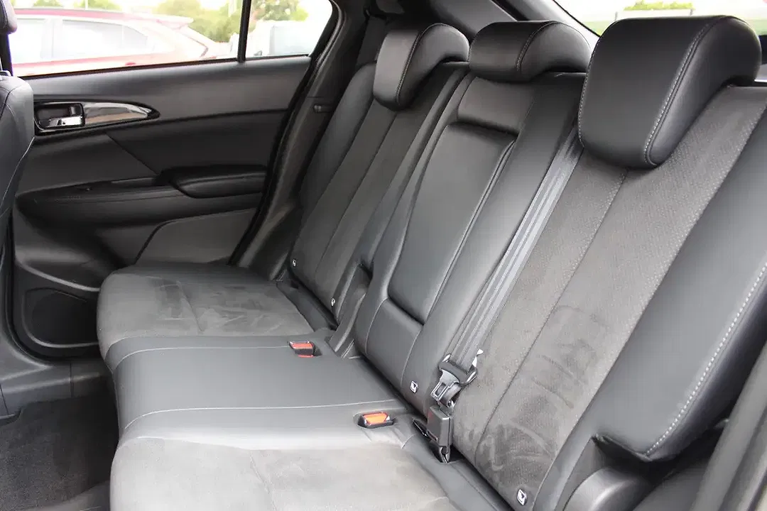 Mitsubishi Eclipse Cross - Thumbnail 13
