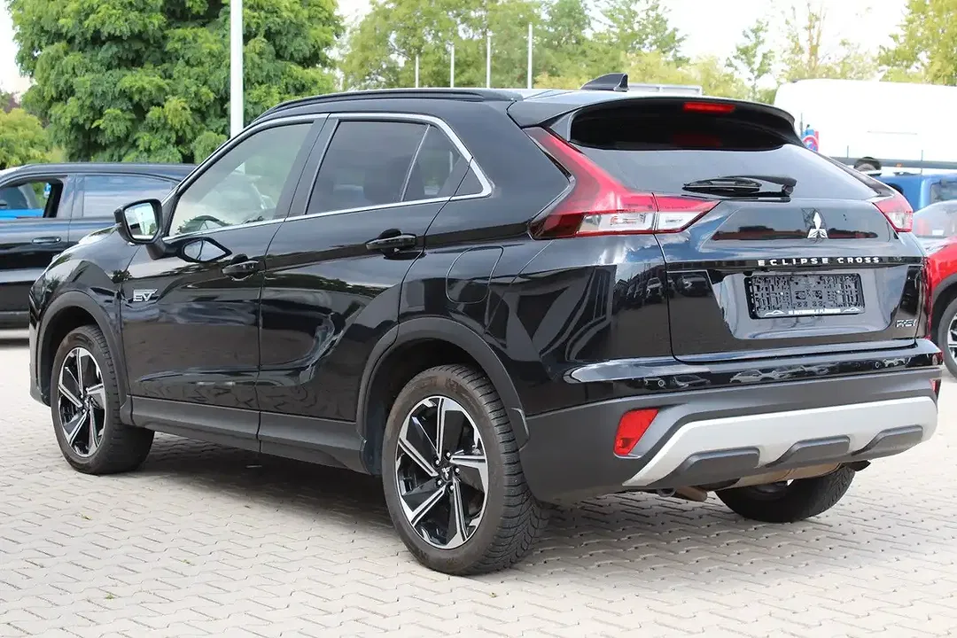 Mitsubishi Eclipse Cross - Thumbnail 8