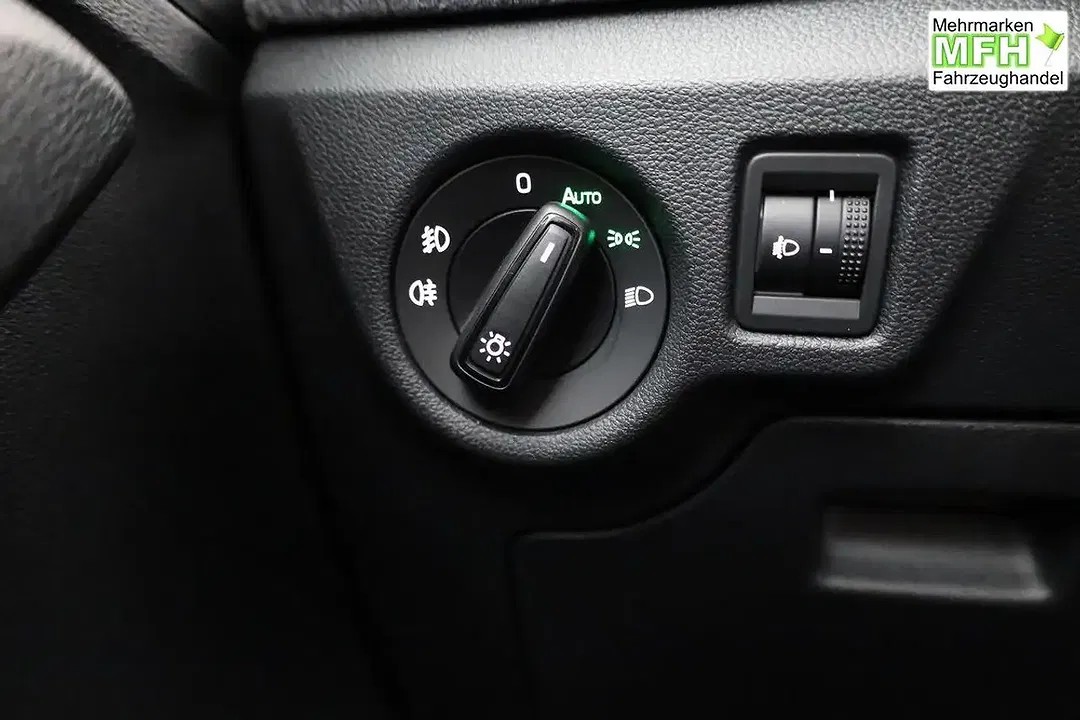 Skoda Kamiq - Thumbnail 8