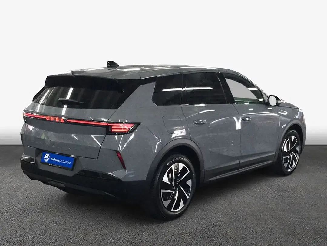 Opel Grandland - Thumbnail 2