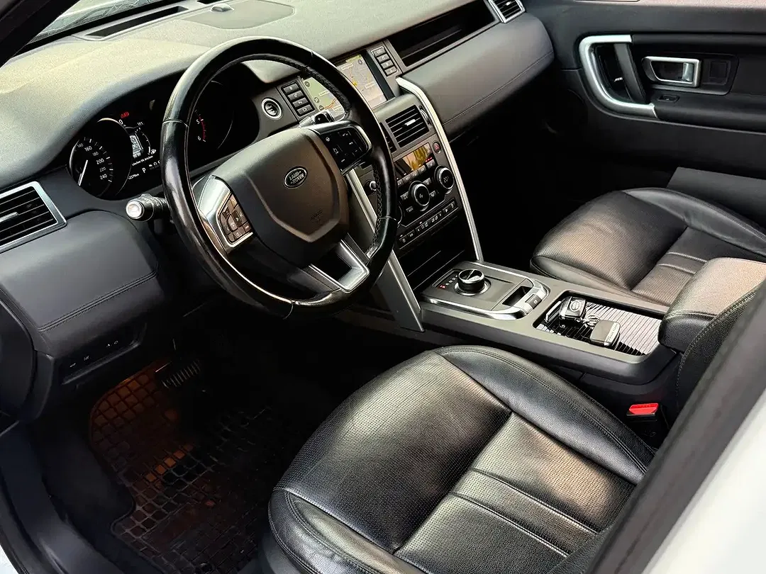 Land Rover Discovery - Thumbnail 15
