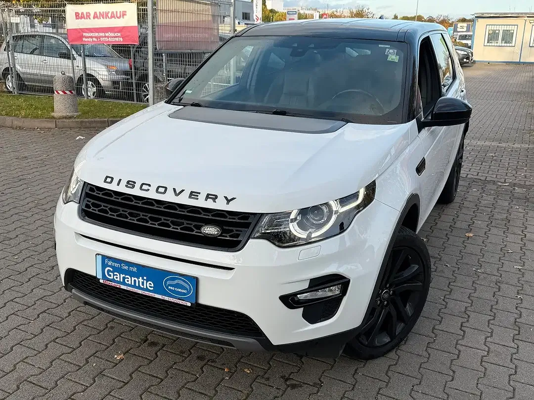 Land Rover Discovery - Thumbnail 3