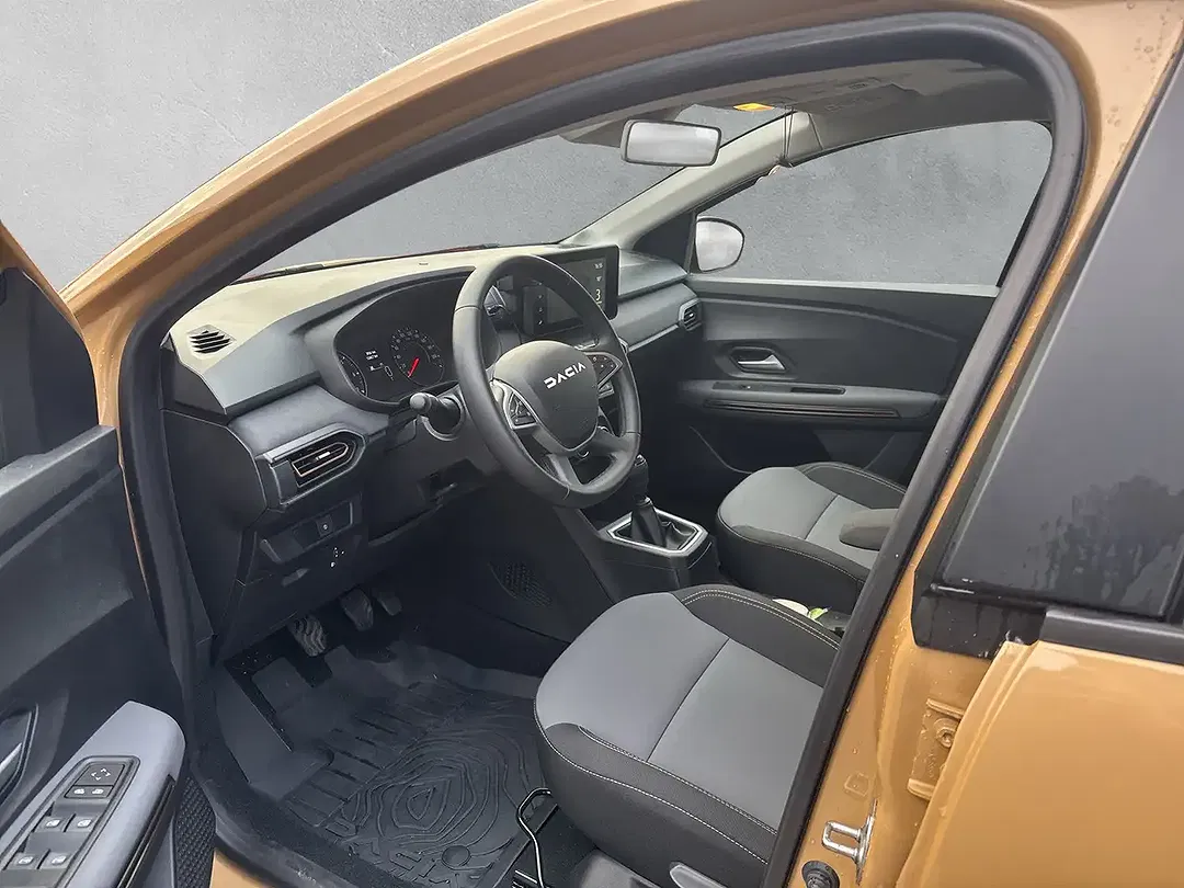 Dacia Sandero - Thumbnail 11