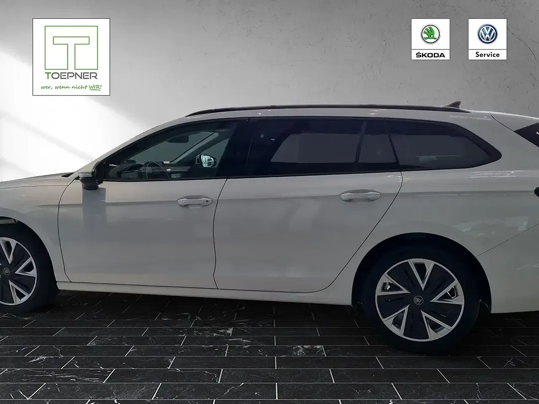 Skoda Superb - Thumbnail 3