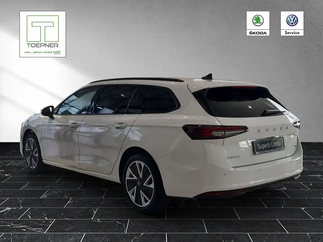 Skoda Superb - Thumbnail 4