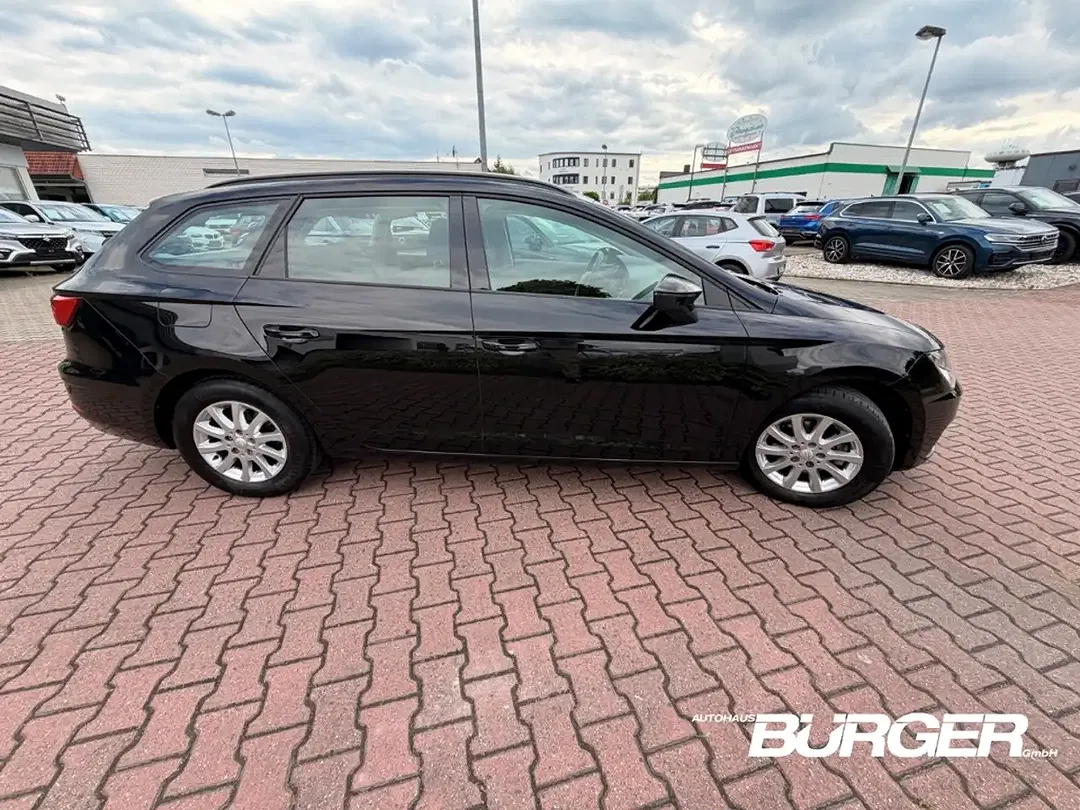 SEAT Leon - Thumbnail 3