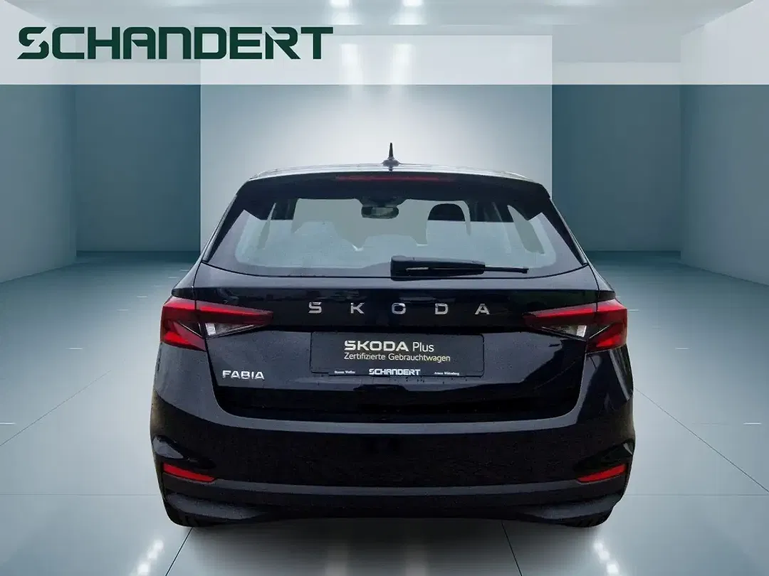 Skoda Fabia - Thumbnail 3