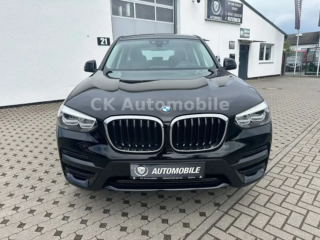 BMW X3 - Thumbnail 2