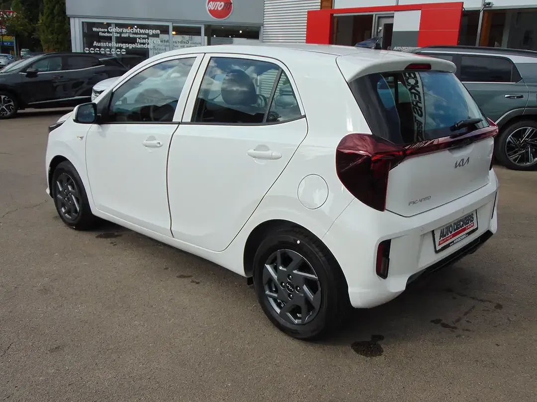 Kia Picanto - Thumbnail 3