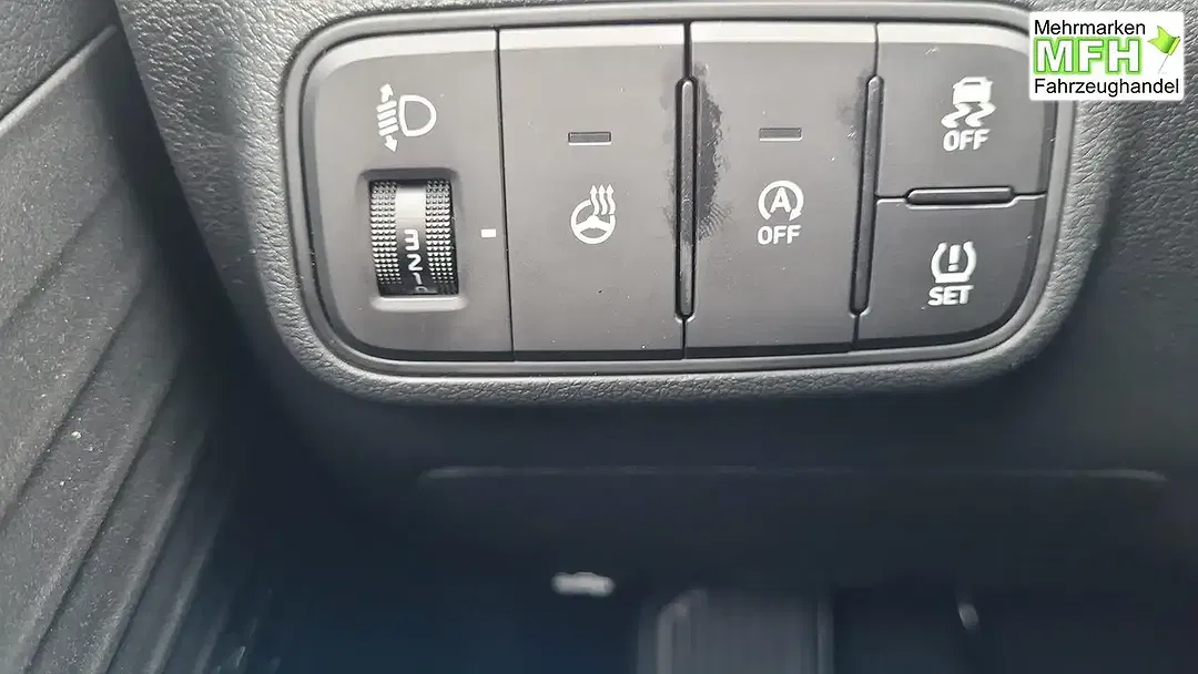 Hyundai i20 - Thumbnail 11