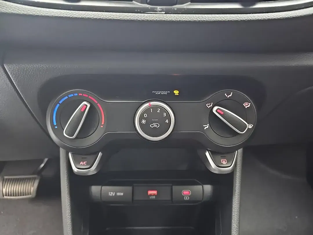 Kia Picanto - Thumbnail 11