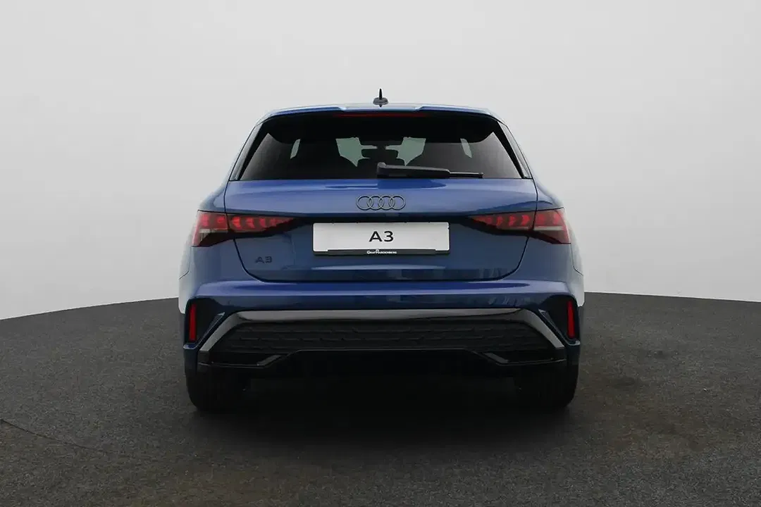 Audi A3 - Thumbnail 4