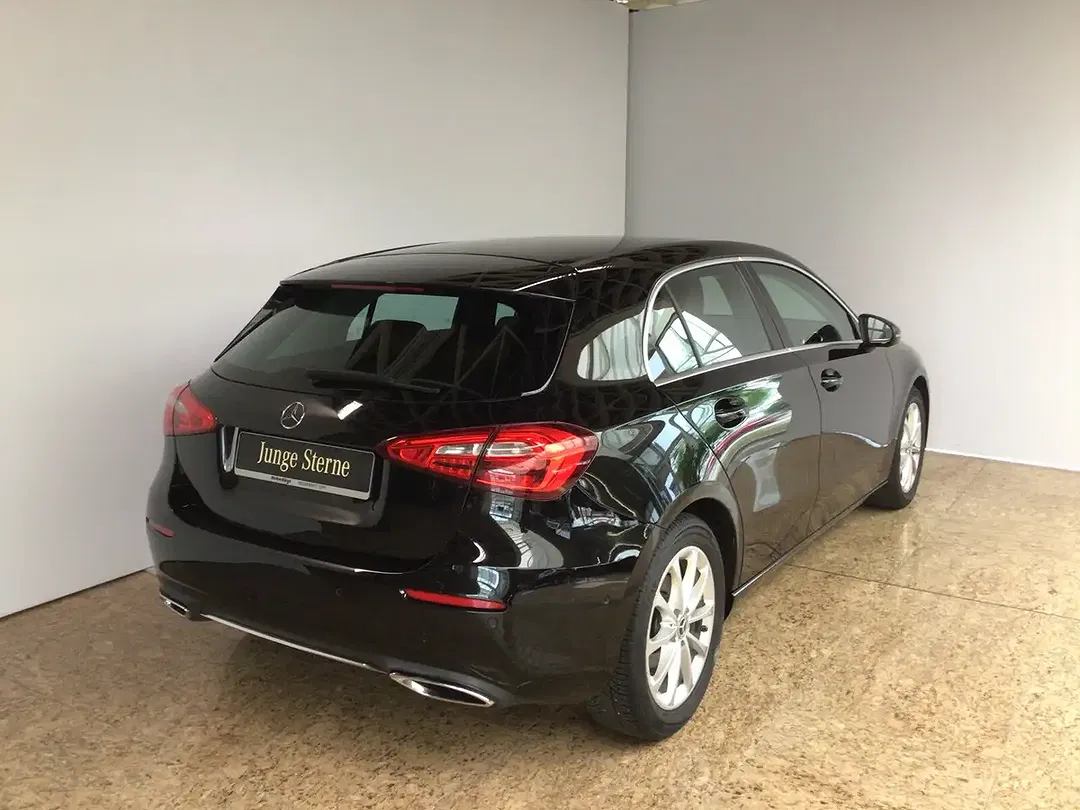 Mercedes-Benz A 180 - Thumbnail 4
