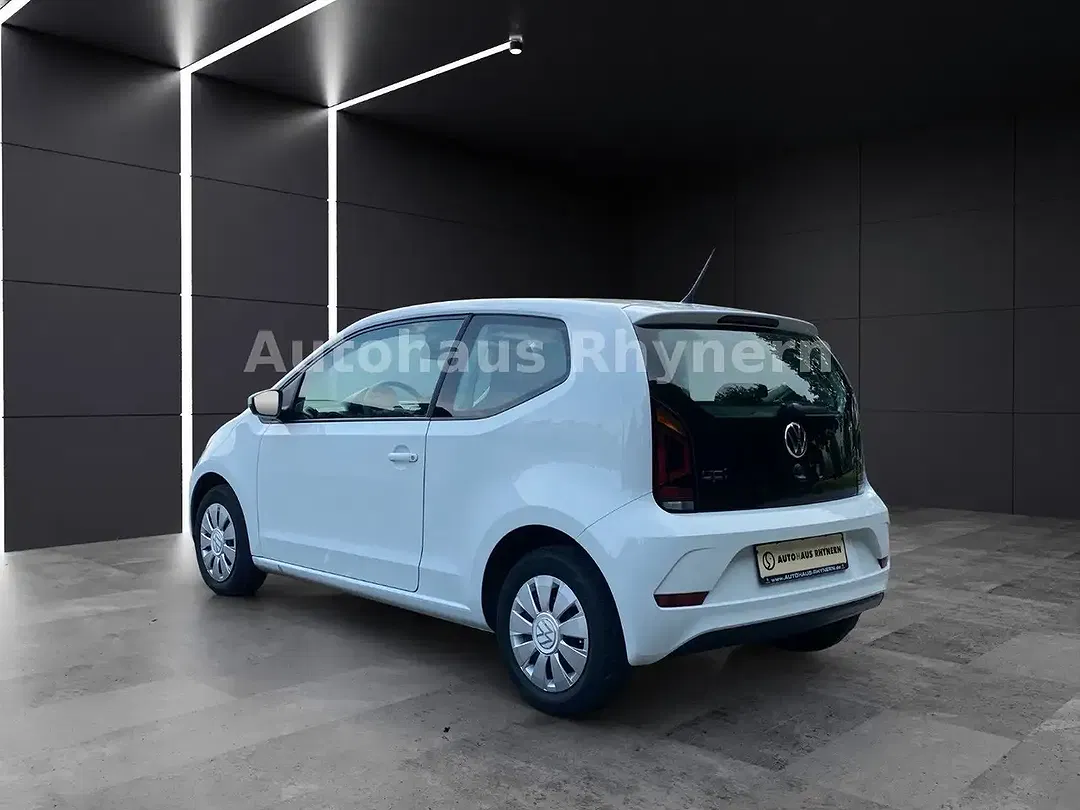 Volkswagen up! - Thumbnail 3
