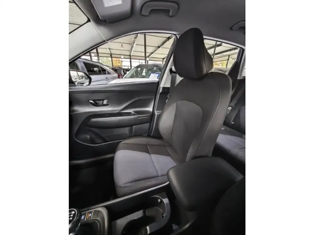 Hyundai KONA - Thumbnail 8
