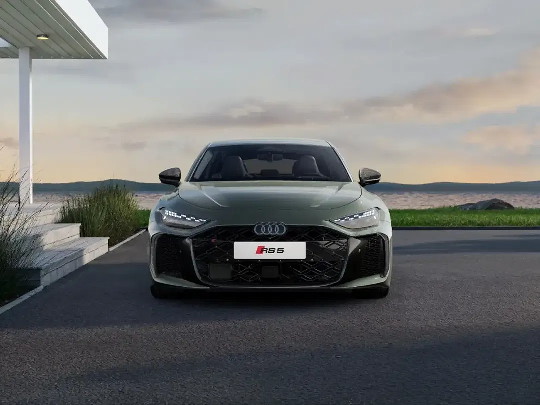 Audi RS5 - Thumbnail 2