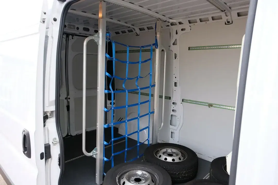 Opel Movano - Thumbnail 19
