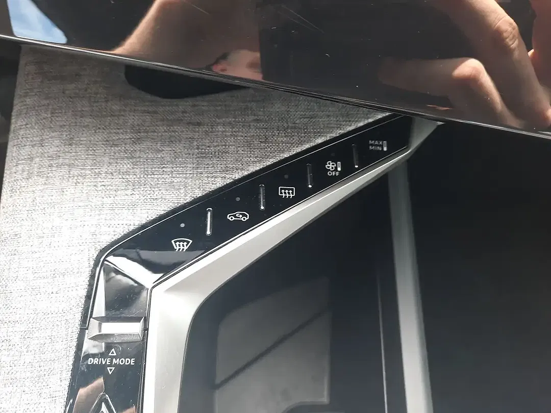 Peugeot 5008 - Thumbnail 22
