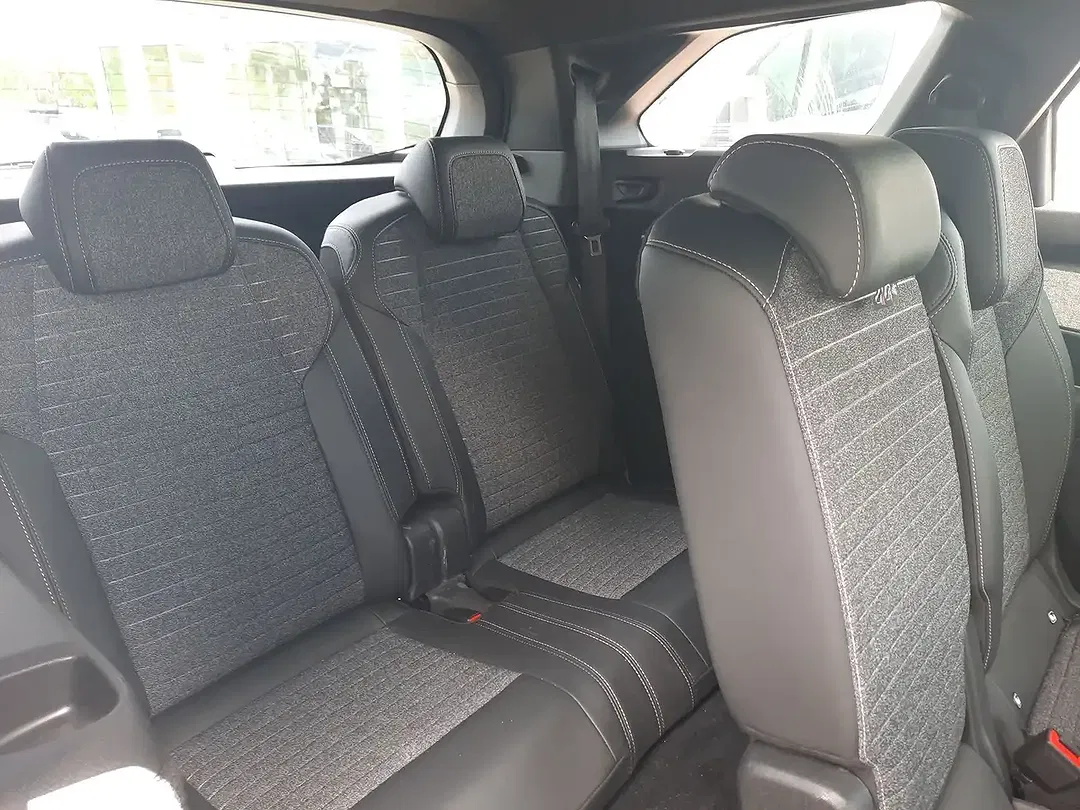 Peugeot 5008 - Thumbnail 26