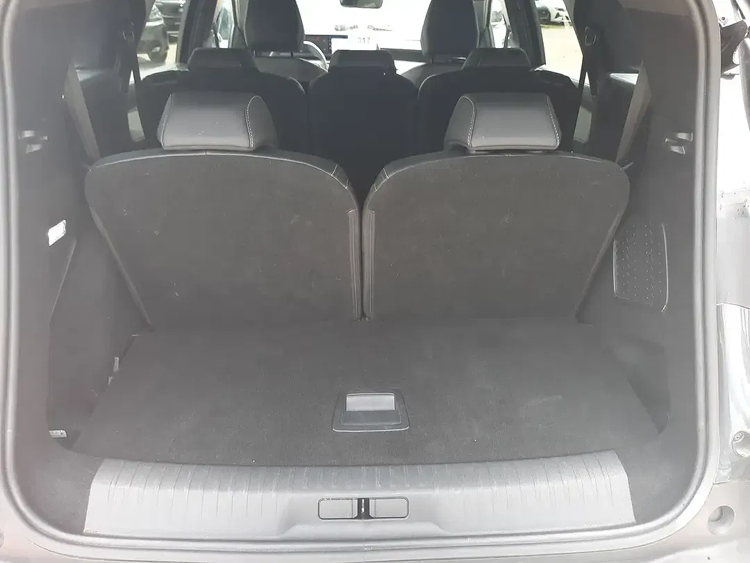 Peugeot 5008 - Thumbnail 28