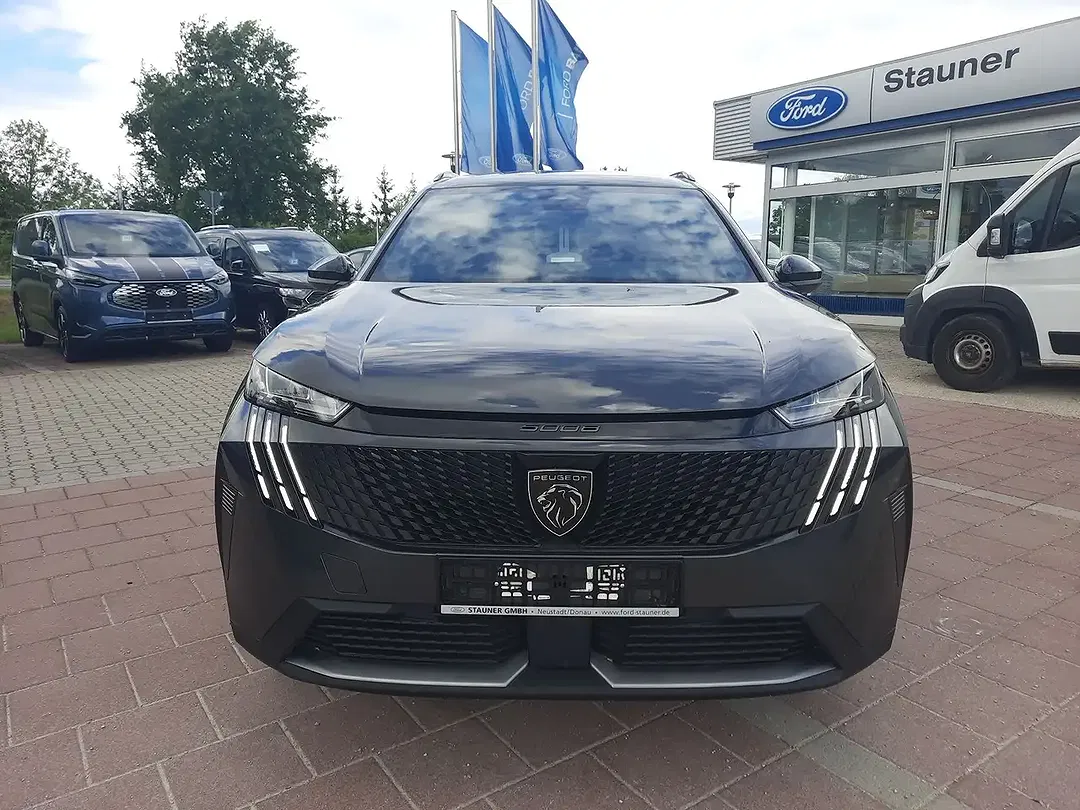 Peugeot 5008 - Thumbnail 2