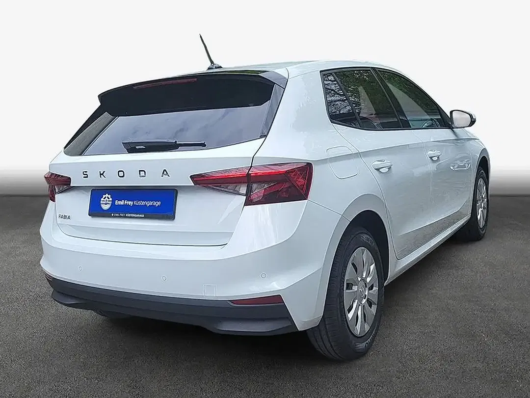 Skoda Fabia - Thumbnail 2