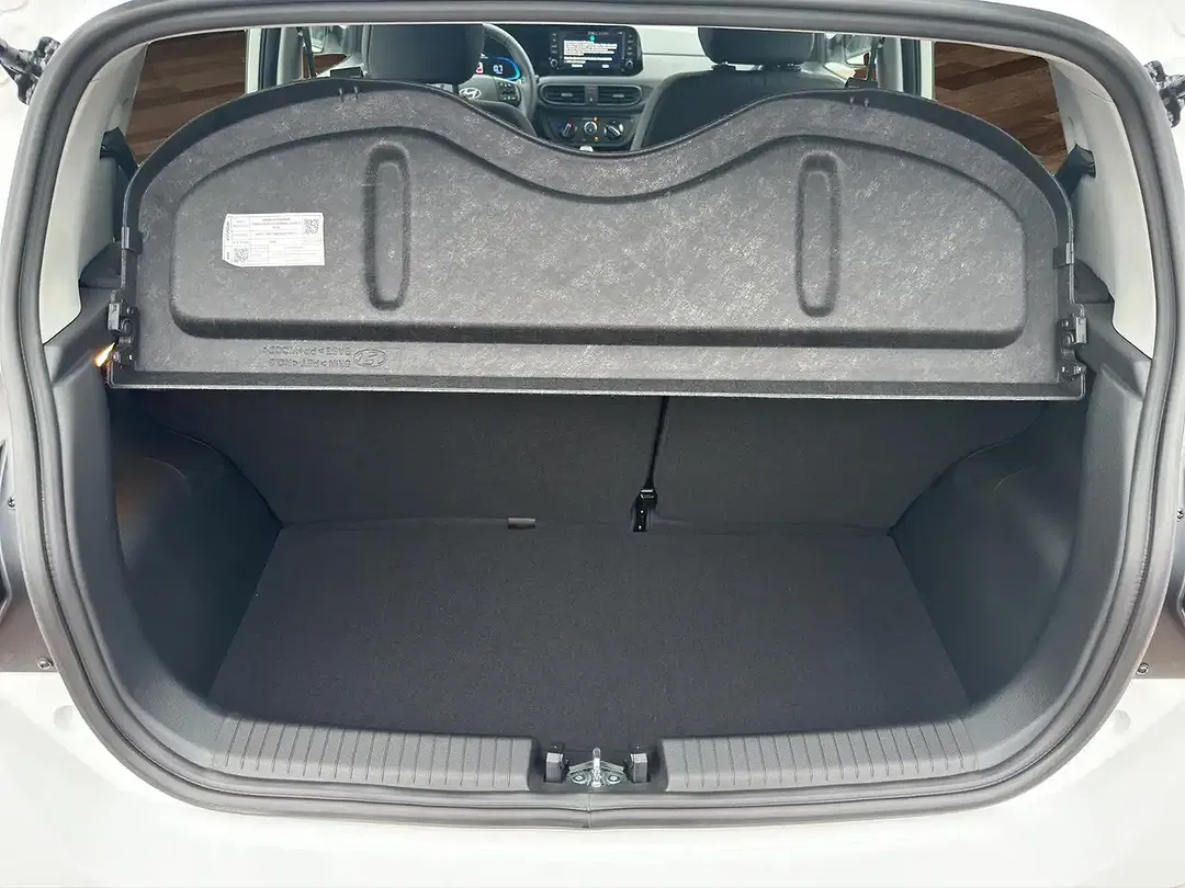 Hyundai i10 - Thumbnail 14