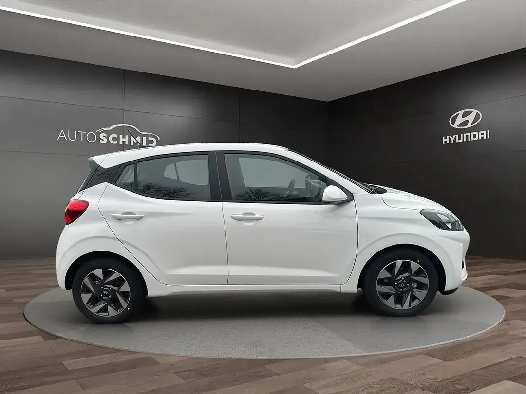 Hyundai i10 - Thumbnail 6