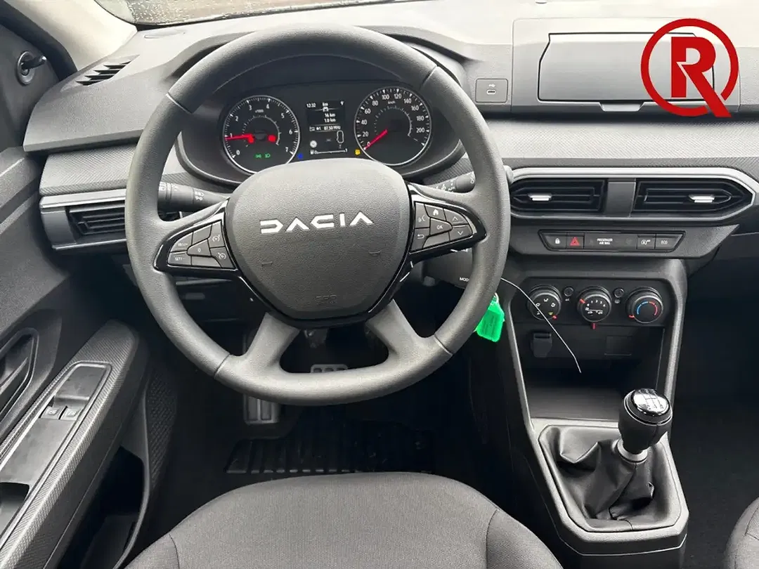 Dacia Sandero - Thumbnail 10