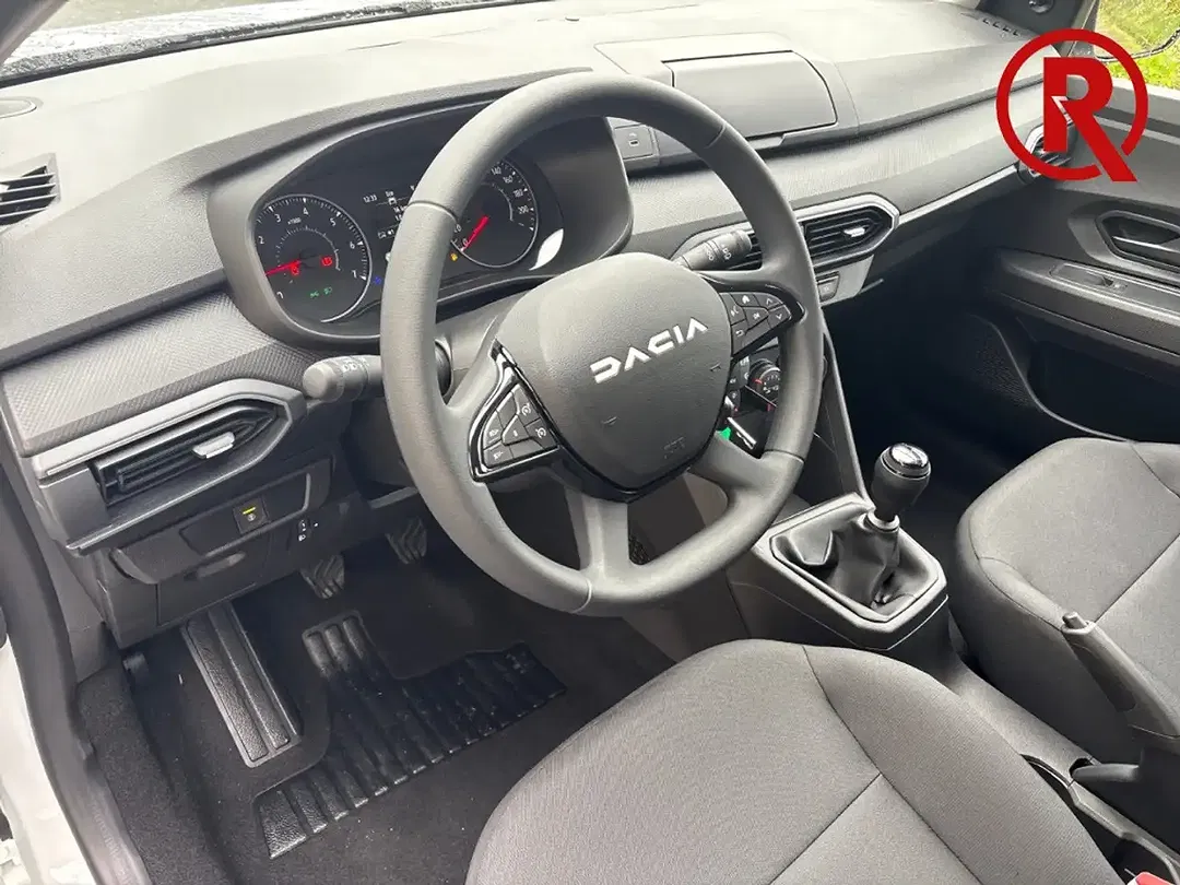 Dacia Sandero - Thumbnail 15
