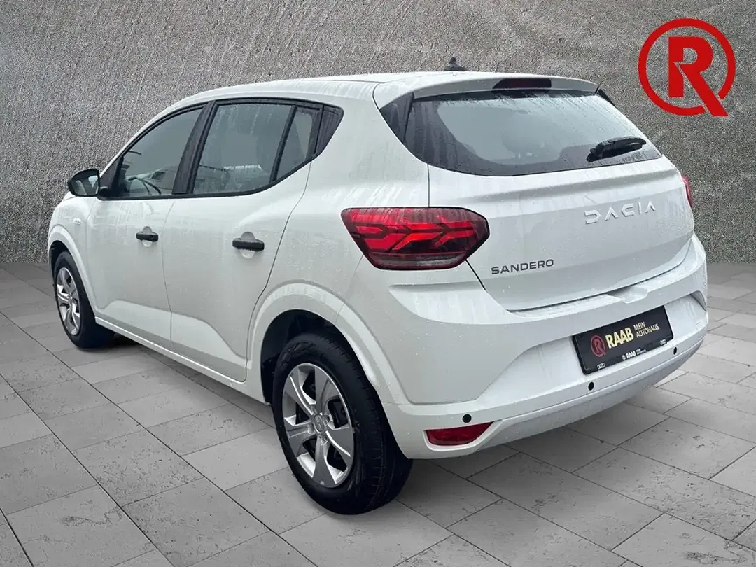 Dacia Sandero - Thumbnail 4