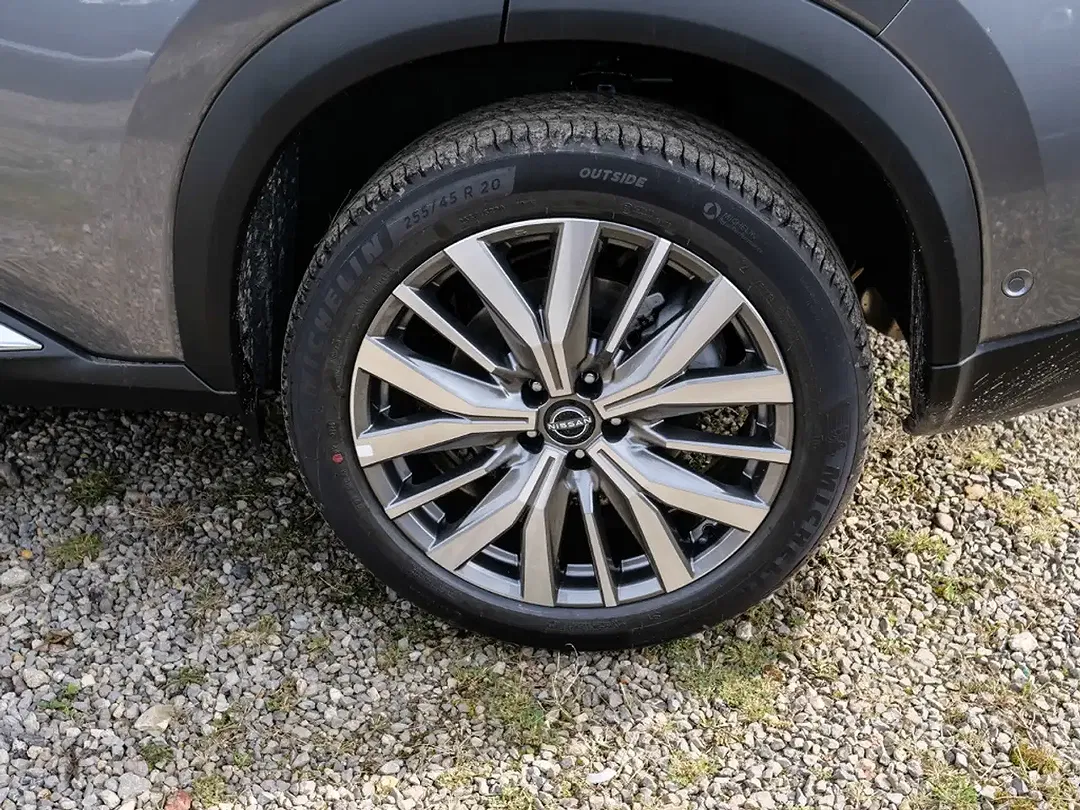 Nissan X-Trail - Thumbnail 4