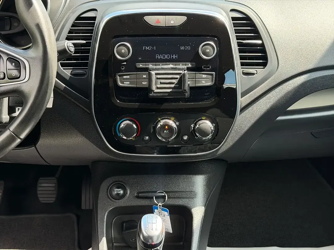 Renault Captur - Thumbnail 15