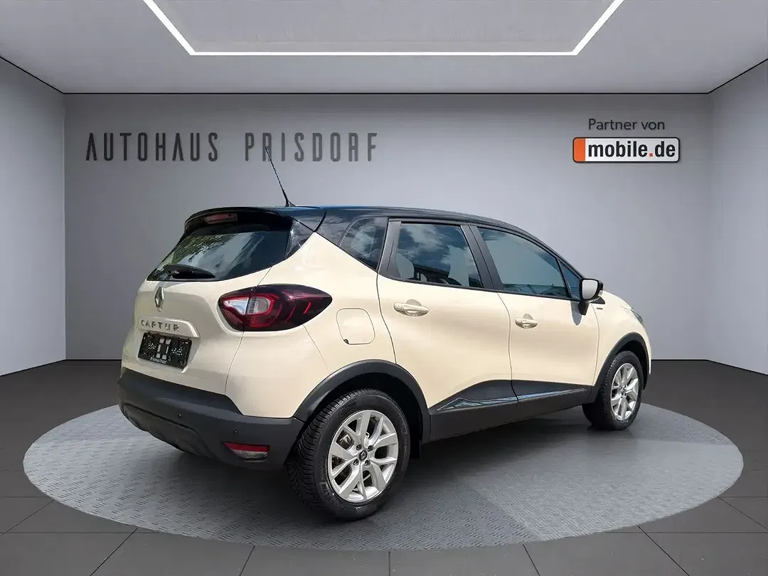 Renault Captur - Thumbnail 5
