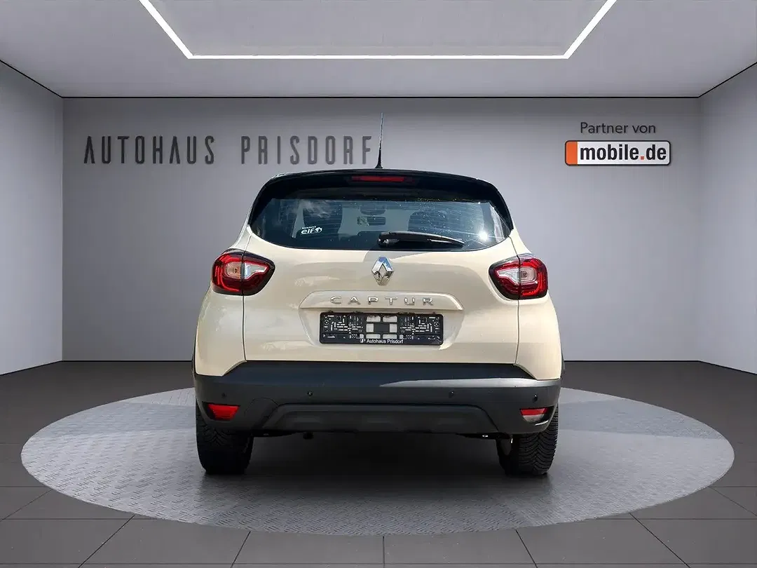 Renault Captur - Thumbnail 6