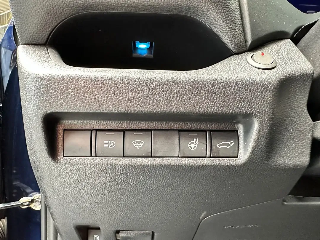 Suzuki Across - Thumbnail 8