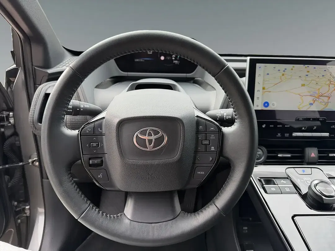 Toyota bZ4X - Thumbnail 12
