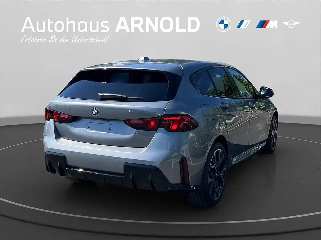 BMW 120 - Thumbnail 4